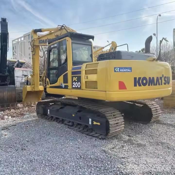 Komatsu PC200-8 Bagri goseničarji