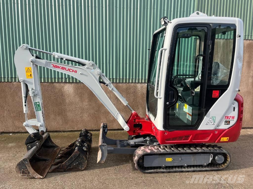 Takeuchi TB 216 A Mini bagri <7t