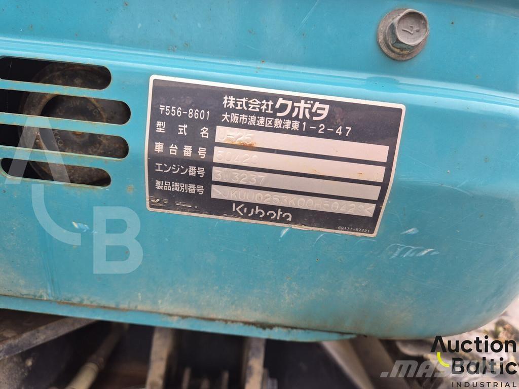 Kubota U 25 Mini bagri <7t