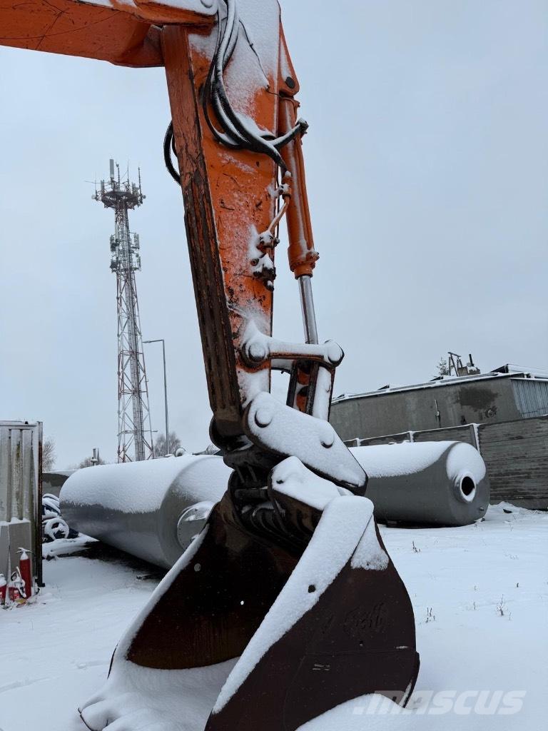 Doosan DX 420 LC Bagri goseničarji