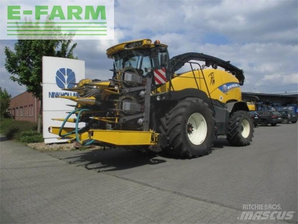 New Holland fr 700 Stroji za krmo na lastni pogon