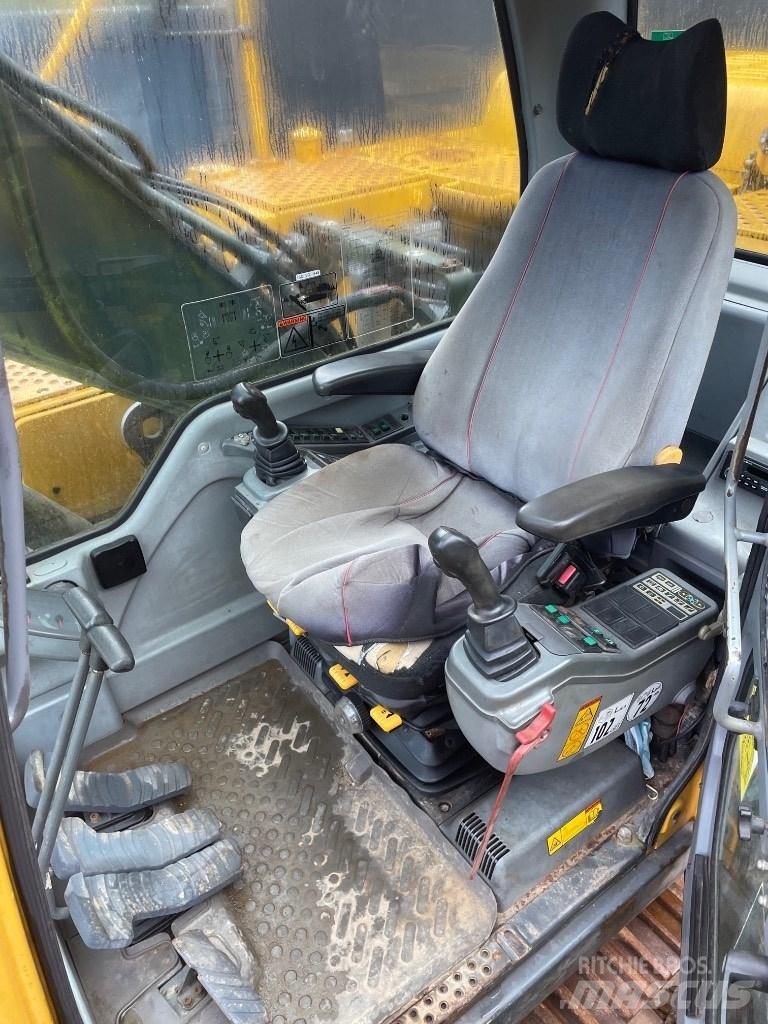 Volvo EC210B Bagri goseničarji