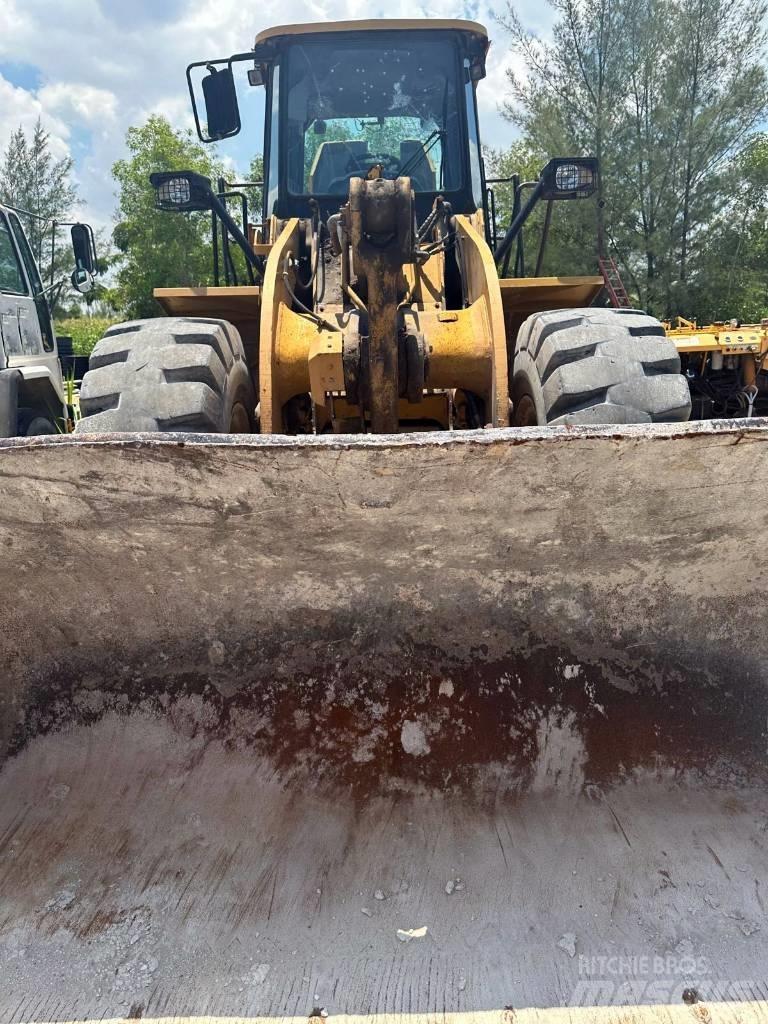 CAT 950 H Kolesni nakladalci