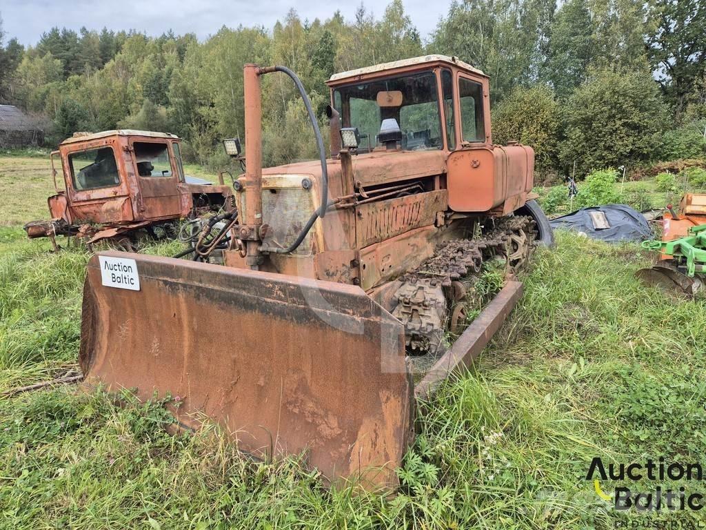  Onbekend DT-75 Buldožerji goseničarji