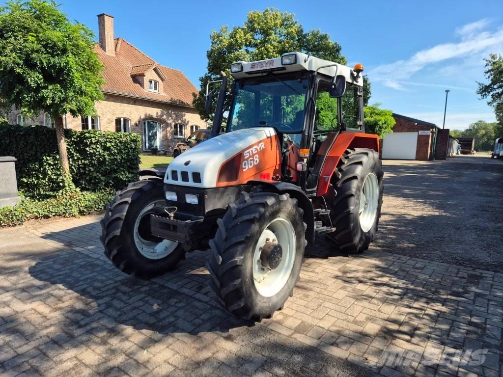 Steyr 968 Traktorji