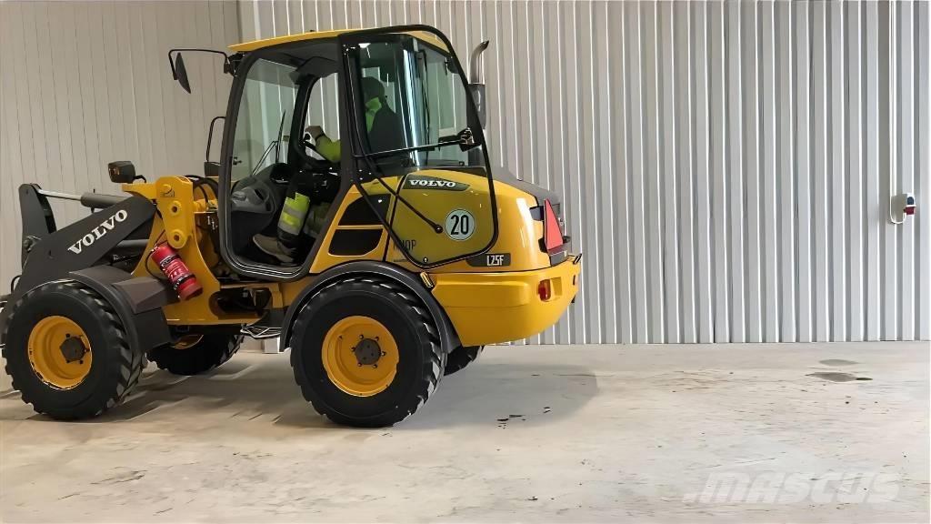 Volvo L 25 F Kolesni nakladalci