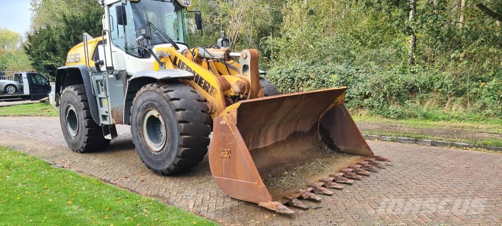 Liebherr 566 Xpower Kolesni nakladalci