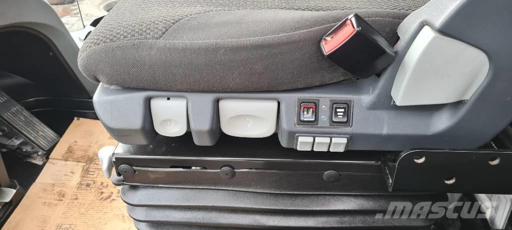 Liebherr 566 Xpower Kolesni nakladalci