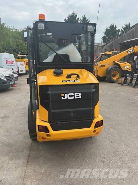 JCB 403 PLUS Kmetijski teleskopski nakladalci