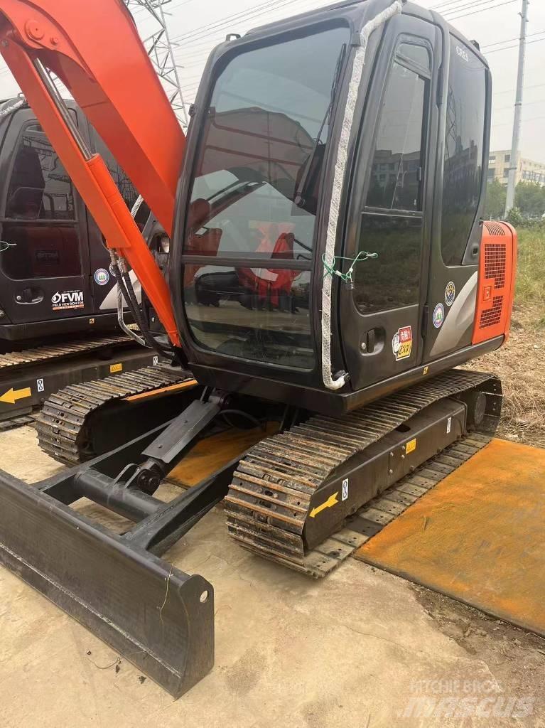 Hitachi ZX 60 Mini bagri <7t