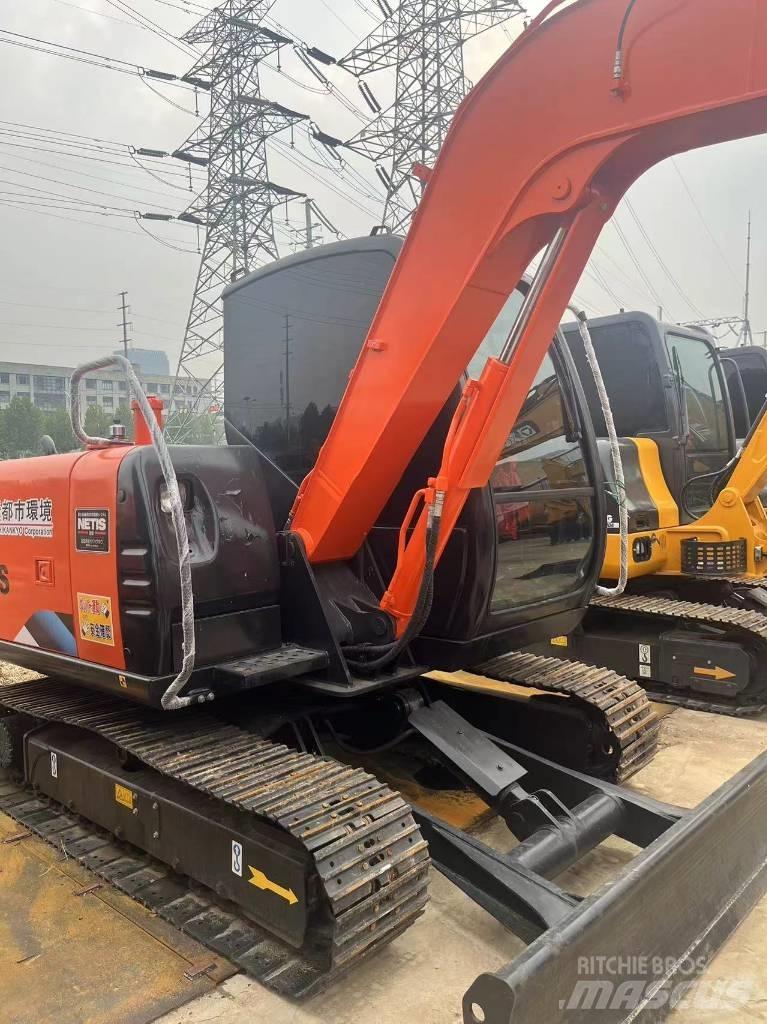 Hitachi ZX 60 Mini bagri <7t