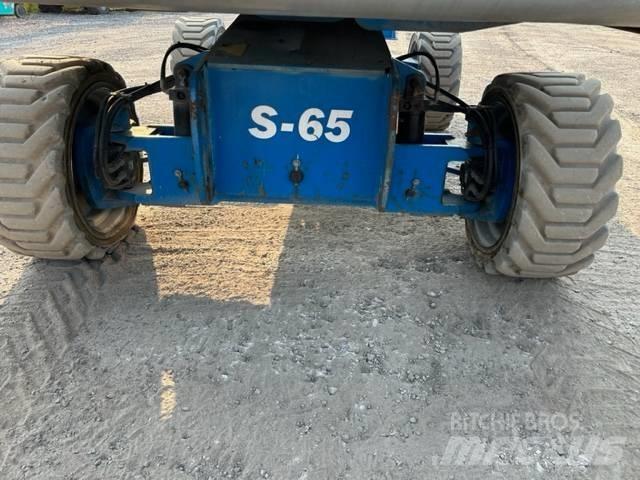 Genie S 65 Teleskopske dvižne ploščadi