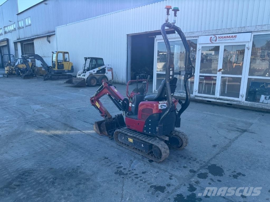 Yanmar SV08 (1F117) Mini bagri <7t