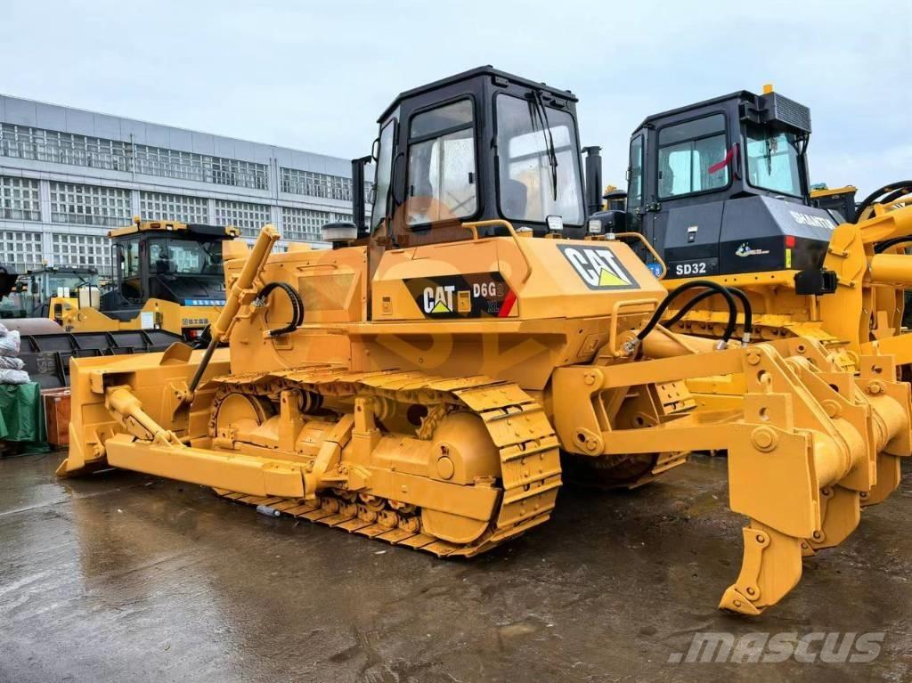 CAT D6G Buldožerji goseničarji