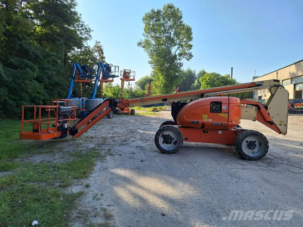 JLG 600AJ Zglobne dvižne ploščadi