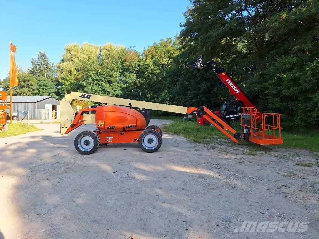 JLG 600AJ Zglobne dvižne ploščadi