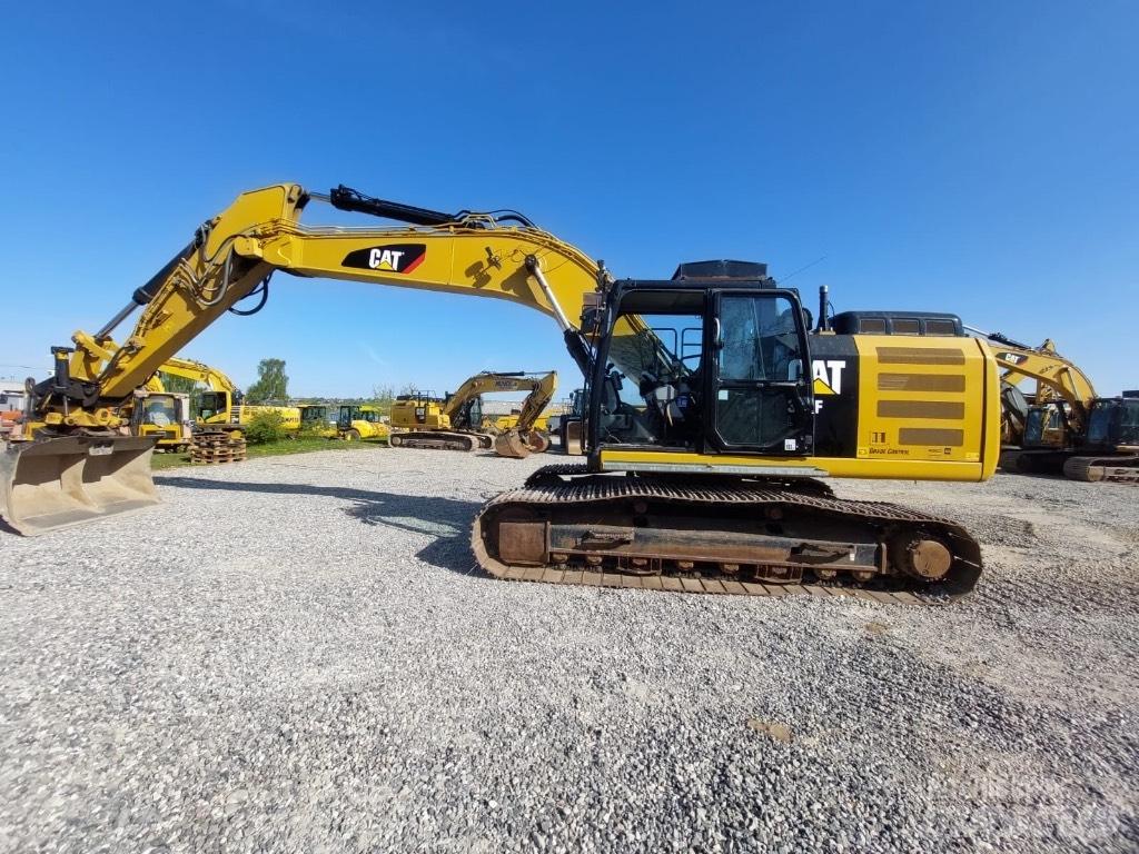 CAT 326 F L Bagri goseničarji