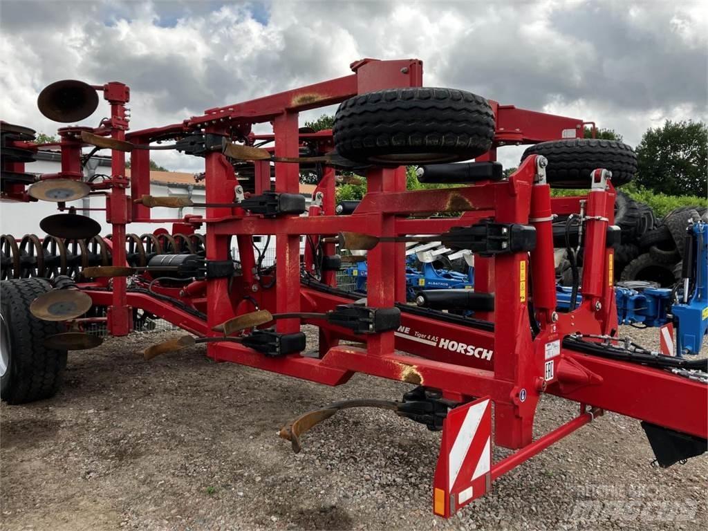Horsch Tiger 4 AS Kultivatorji