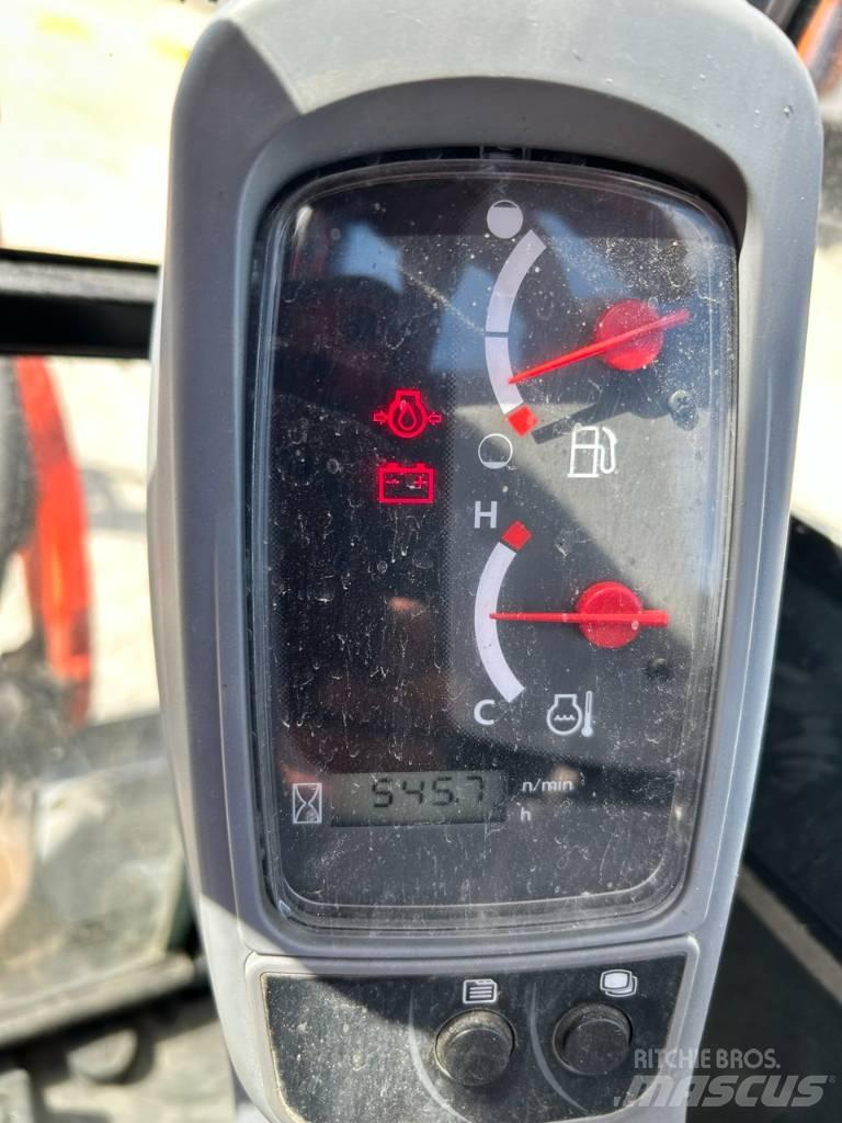 Kubota u27 hi Mini bagri <7t