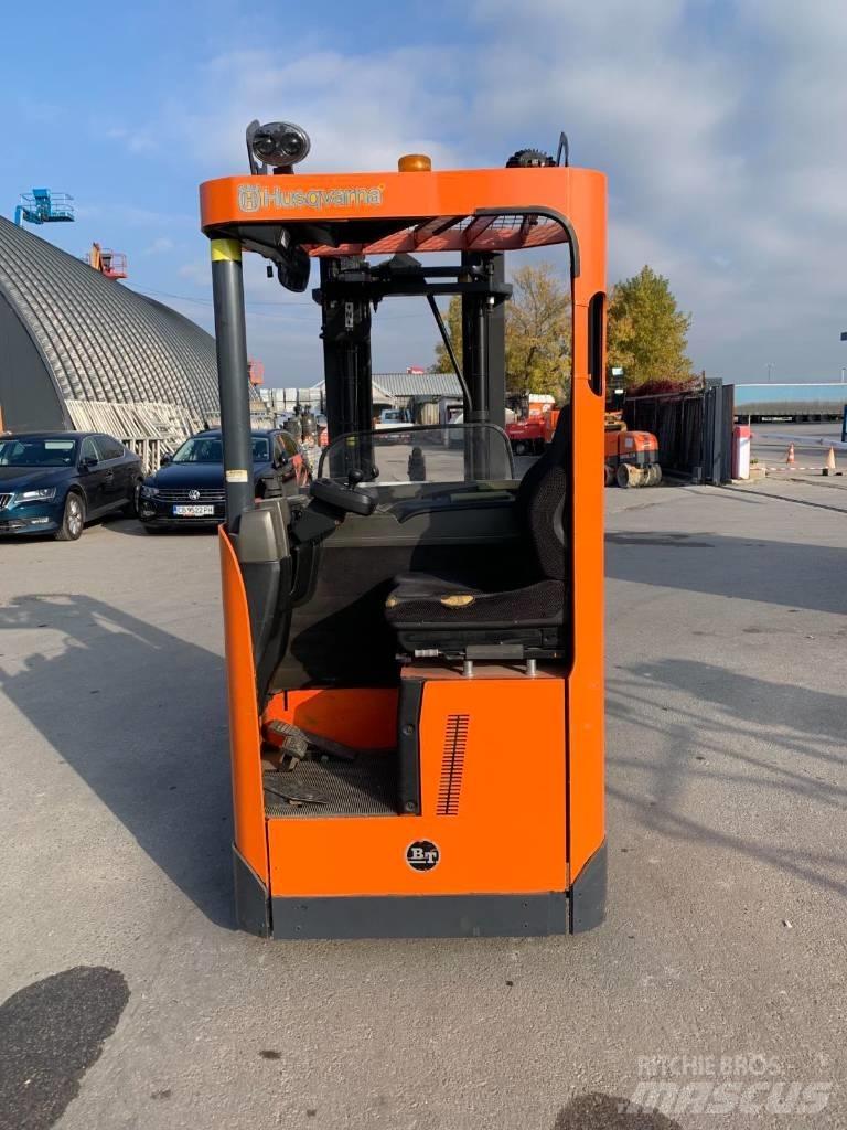 BT SRE 135 L Samopogonski ročni viličarji