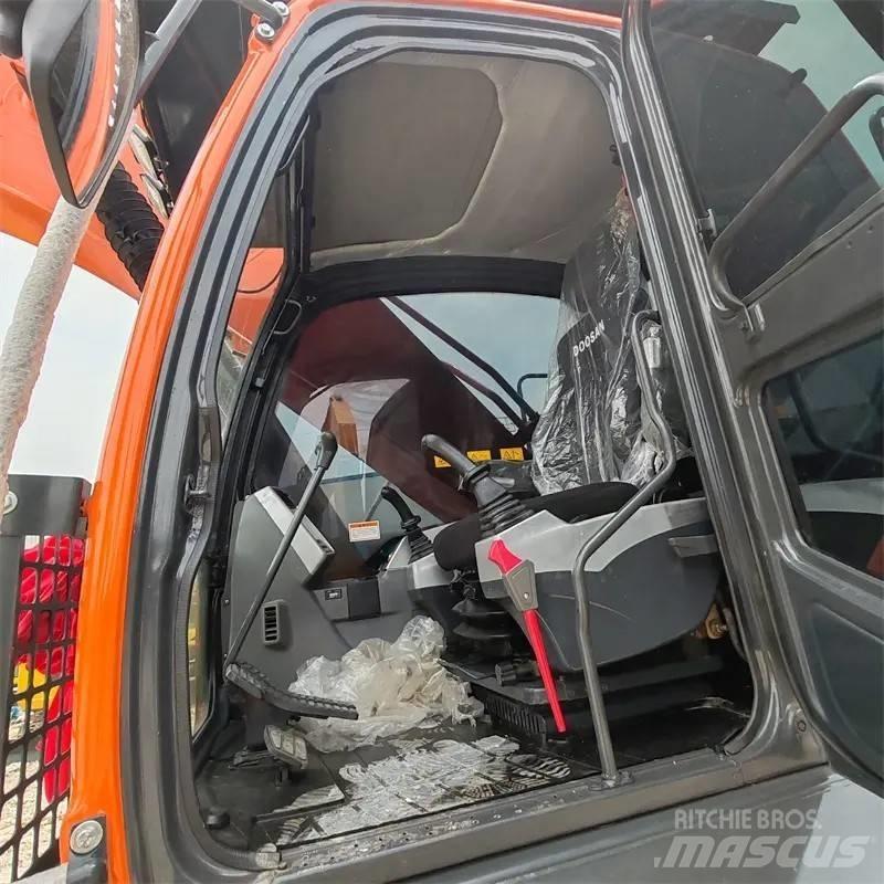 Doosan DX 300 LC Mini bagri <7t