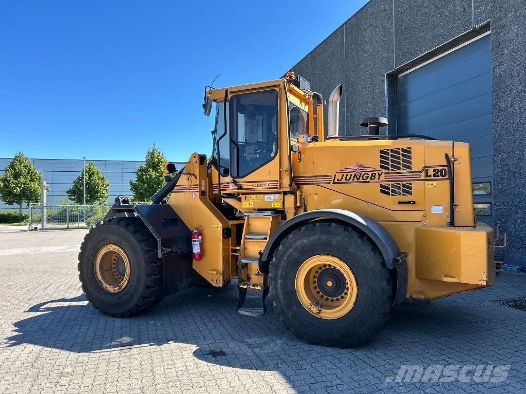 Ljungby L 20 Kolesni nakladalci