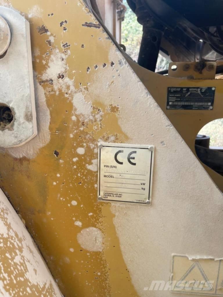 CAT 972 G II Kolesni nakladalci