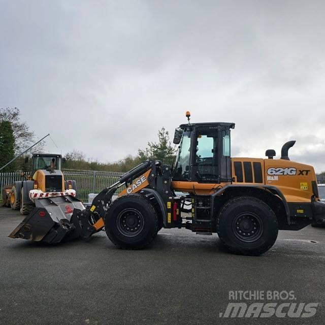 CASE 621GXT Kolesni nakladalci