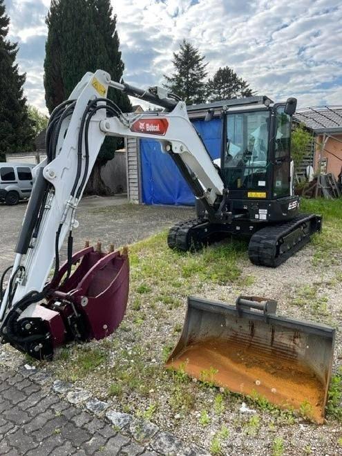 Bobcat E 55 z Mini bagri <7t