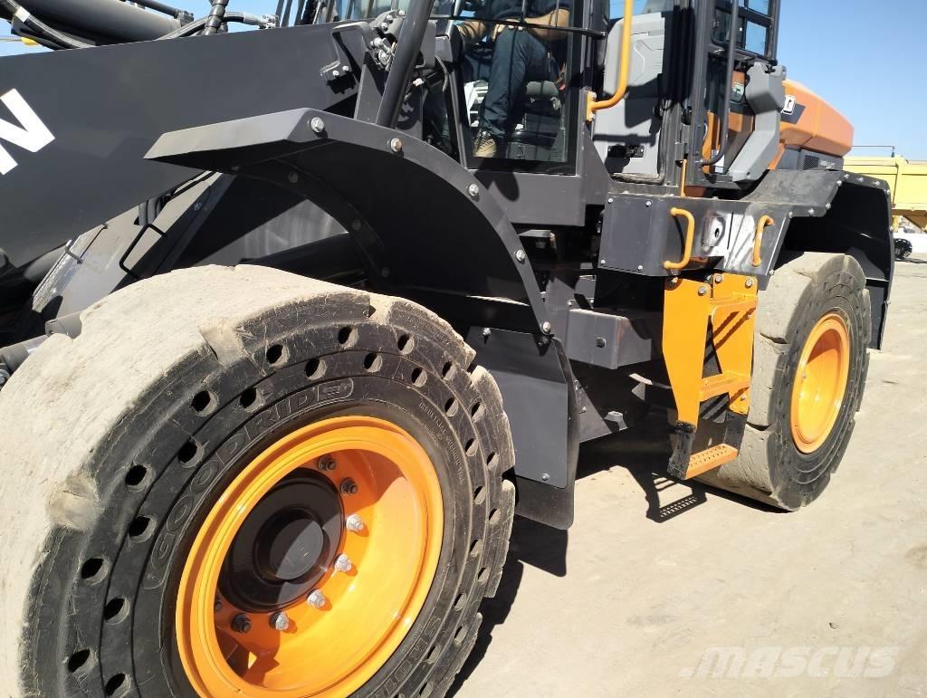 Develon DL 220-7 Kolesni nakladalci