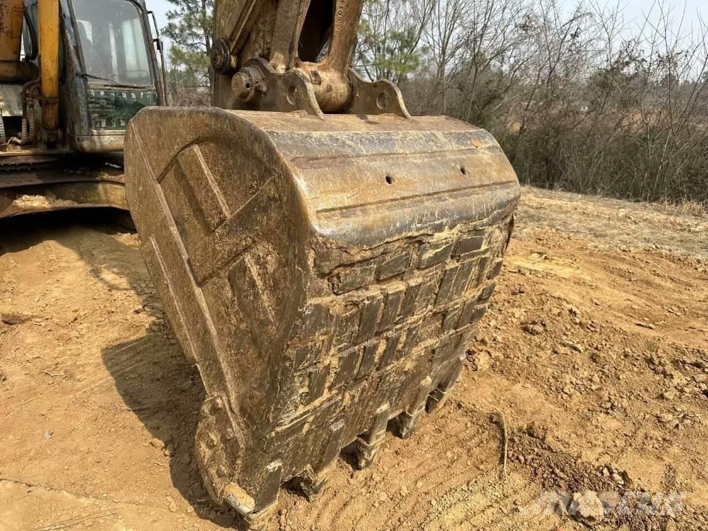 Hyundai 305LC-7 Bagri goseničarji