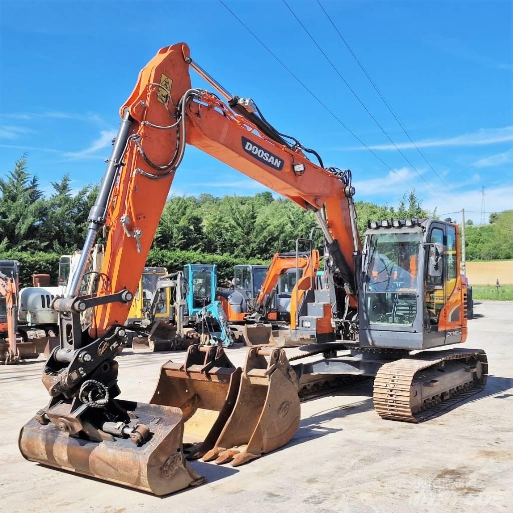 Doosan DX 140 LCR-5 Bagri goseničarji