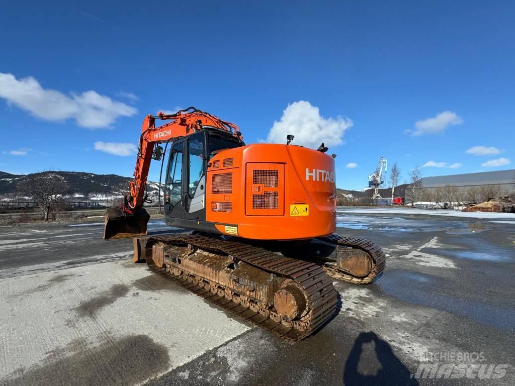 Hitachi ZX 225 US Bagri goseničarji