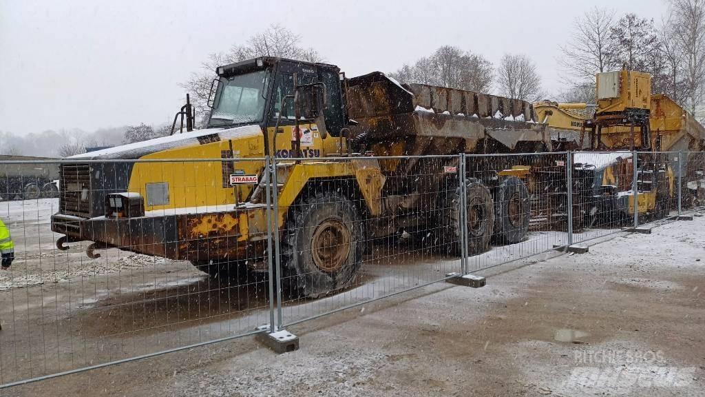 Komatsu HM 300-2 Zglobni demperji