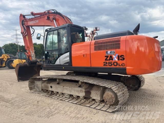 Hitachi ZX 250 LC-5 Bagri goseničarji