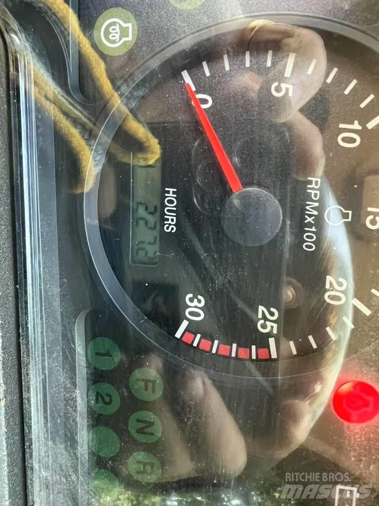 SDLG LG 956 L Kolesni nakladalci