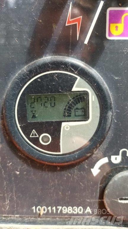 JLG 1500 SJ Teleskopske dvižne ploščadi