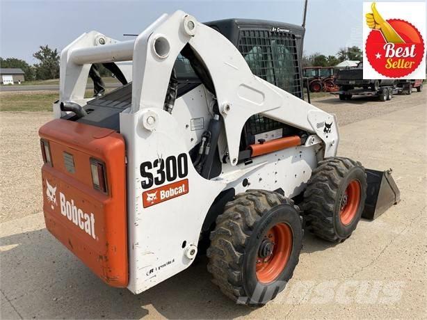 Bobcat S 300 Skid steer mini nakladalci