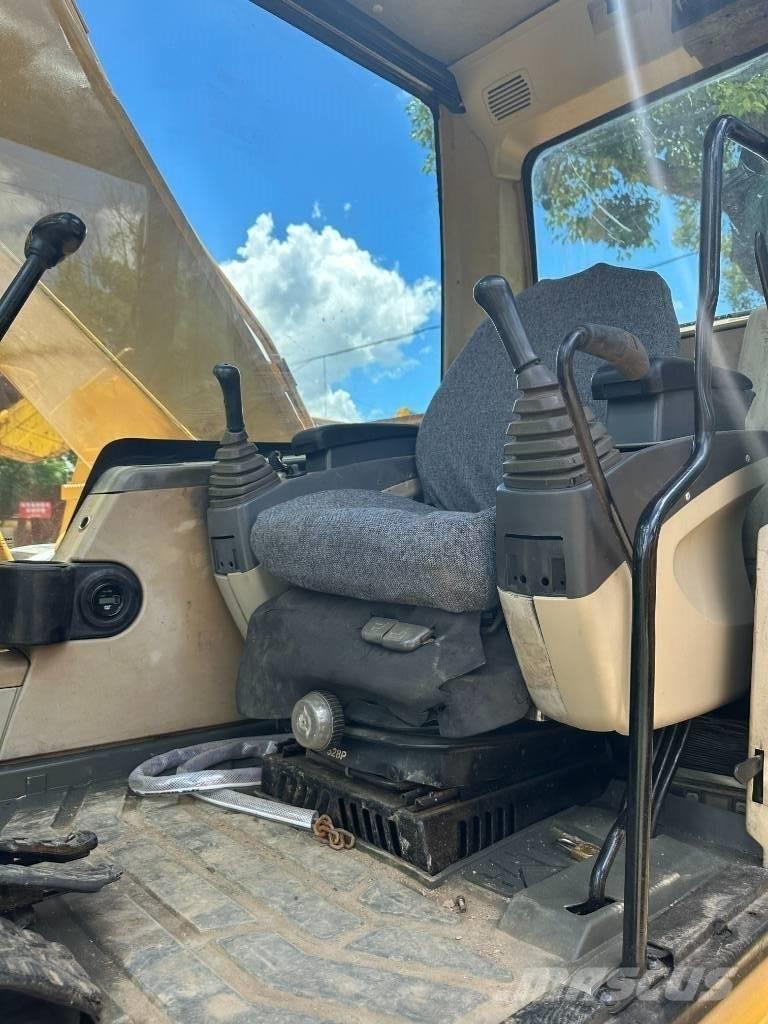 CAT 320C Midi bagri 7t – 12t