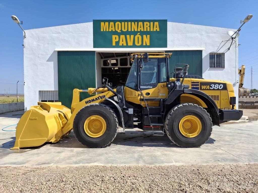 Komatsu WA 380-8 Mini nakladalci