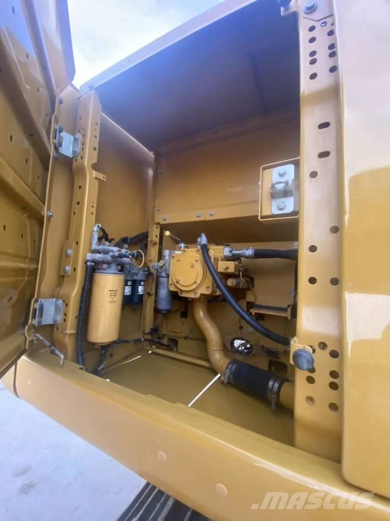 CAT 320 GC Bagri goseničarji