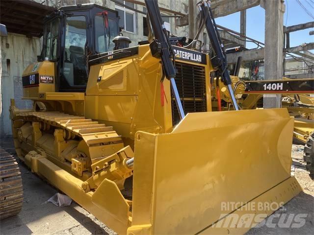 CAT D 6 G Buldožerji goseničarji