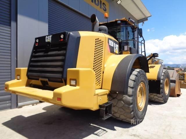 CAT 982 M Kolesni nakladalci