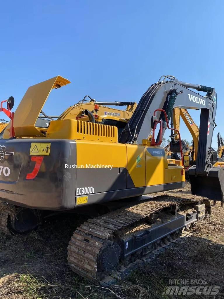 Volvo EC 300 D L Bagri goseničarji