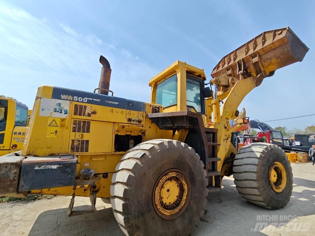 Komatsu WA 500-3 Kolesni nakladalci