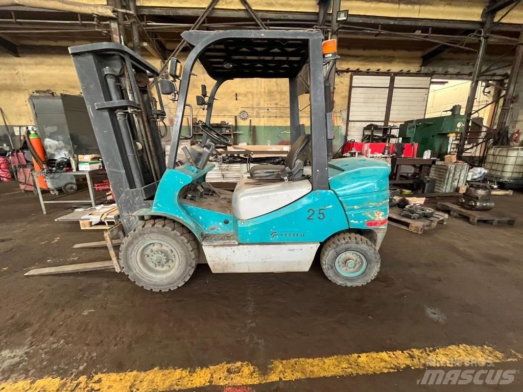 Feeler FD25TCJ Dizelski viličarji