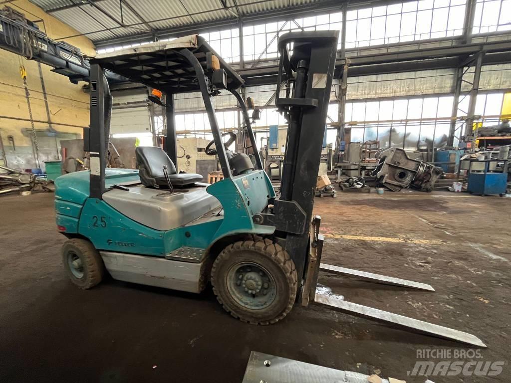 Feeler FD25TCJ Dizelski viličarji
