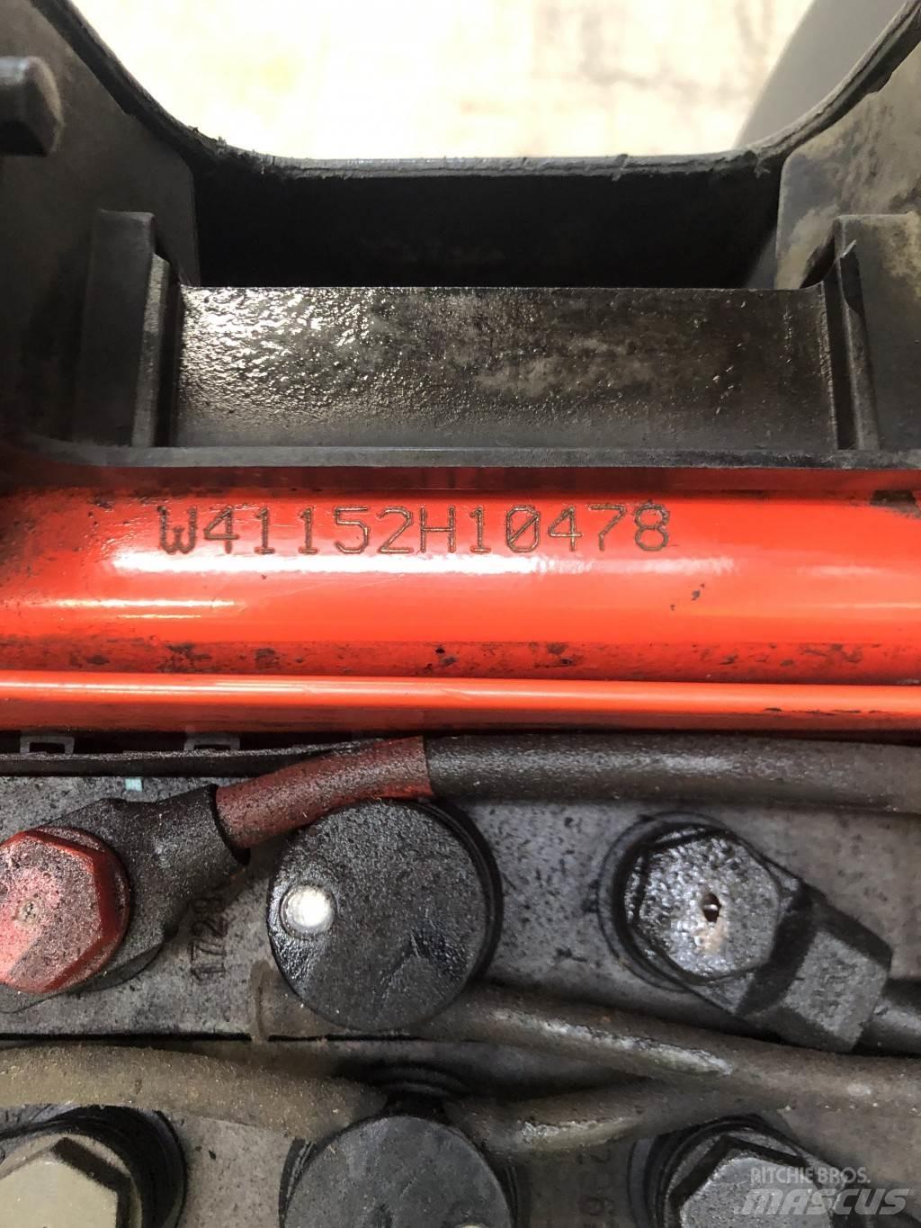 Linde T16 Električni nizko dvižni viličar