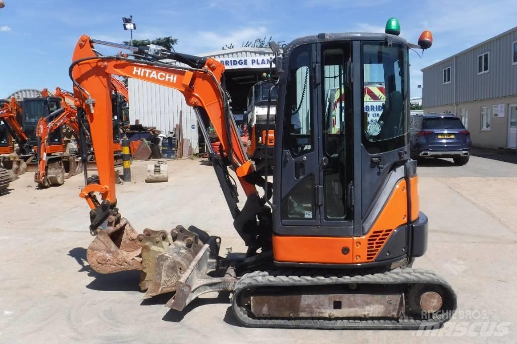 Hitachi ZX 29 U-3 Mini bagri <7t