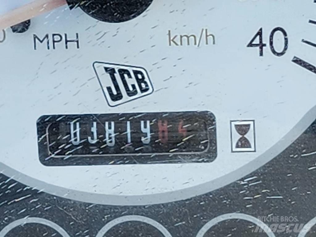 JCB 406 B Kolesni nakladalci